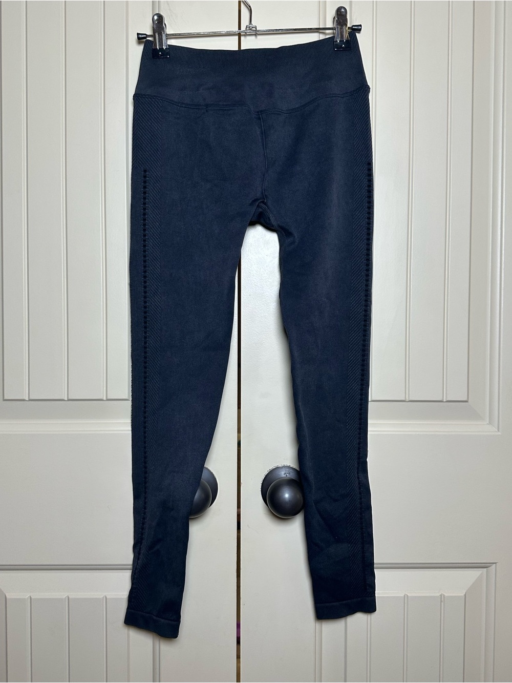 AS Revival Altar’d State High-Waisted Seamless Leggings Dark Mineral Wash XXS/XS